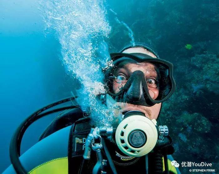 逃离空的老房子