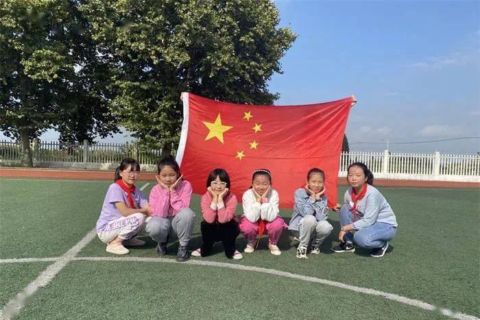 把朋友圈设置了三天，可见到底是为什麽呐？游戏画面