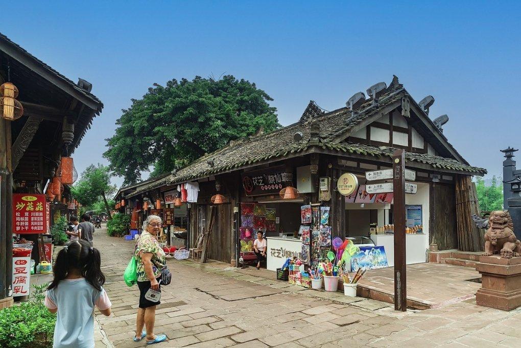 《年少有为》讲的是什么故事?游戏画面